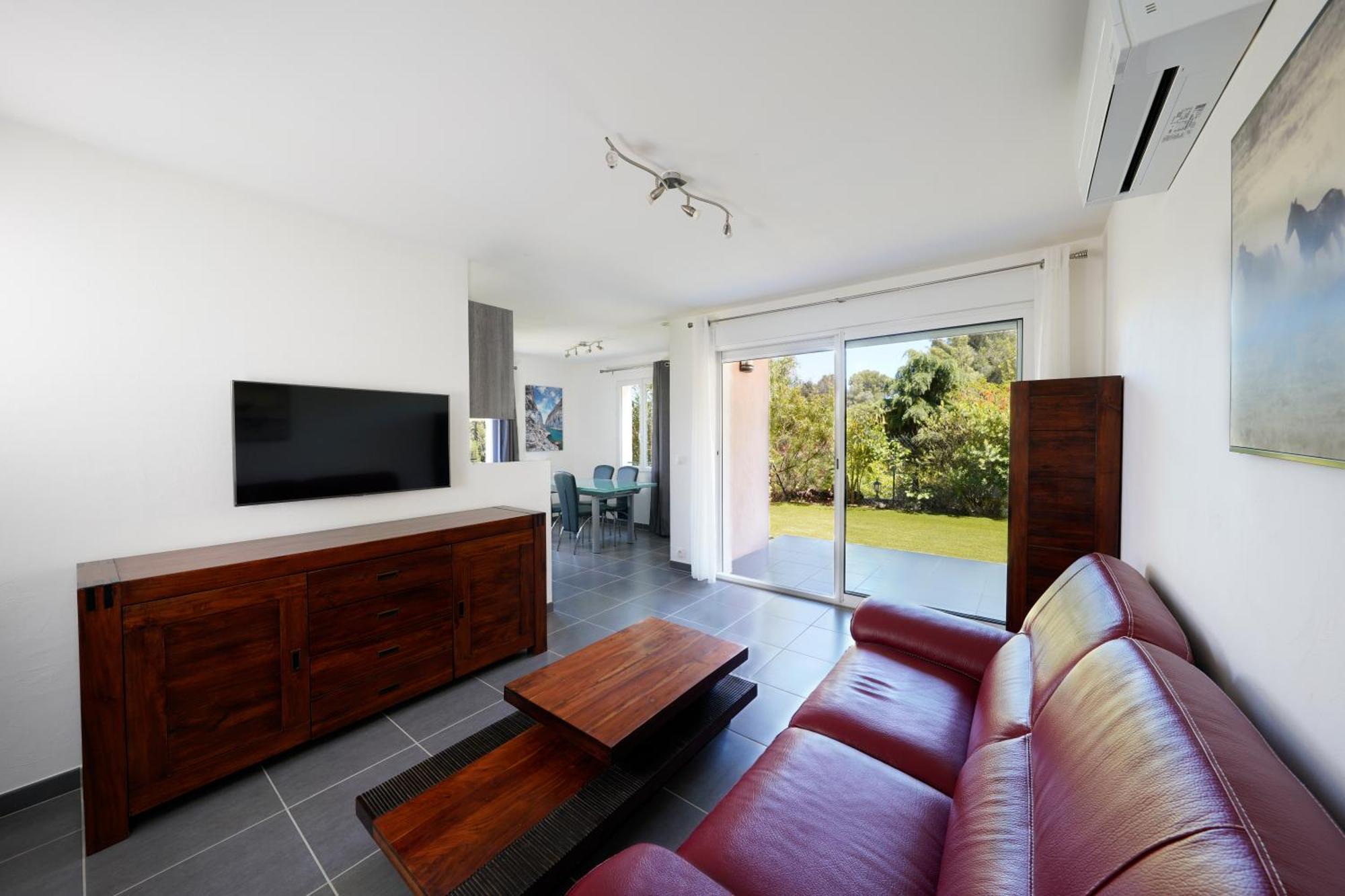 Апартаменты T2 40m2 Ollioules, La Nature, A 10 Mins Des Plages Ольуль